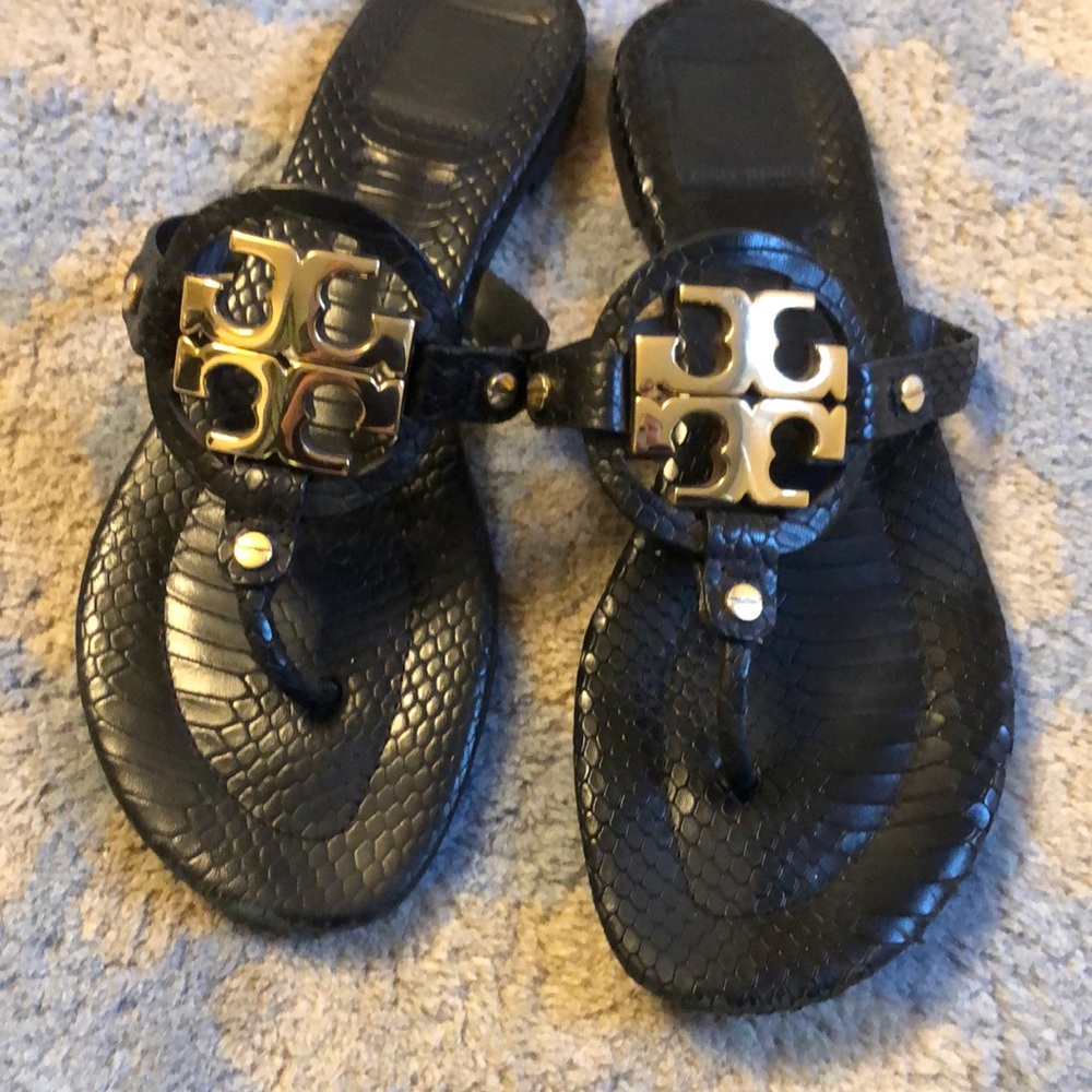 Size 8 Tory Burch flats